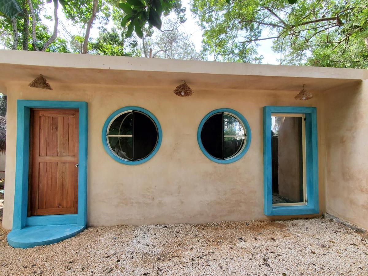 Hostal Mulut Тулум Екстериор снимка